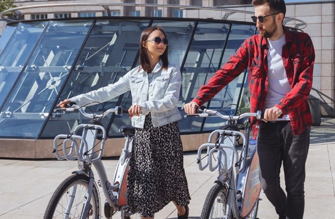 Przyszłość kołem się toczy, czyli mikromobilność w 2030 roku 