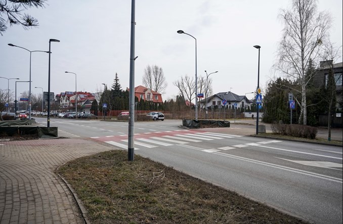 Warszawa poprawia bezpieczeństwo na ul. Jana Pawła II