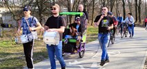 Łódź: Otwarcie drogi rowerowej na Księży Młyn. Dziury w nowej nawierzchni