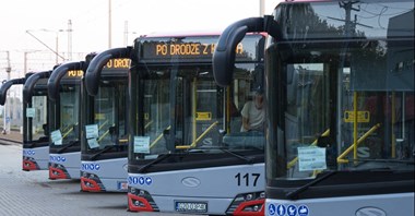 Rawa Maz.: Autobus ŁKA nie stanowi pełnego substytutu kolei 