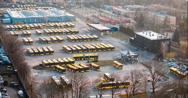 Solaris z umowami w Częstochowie, Gliwicach i Tczewie