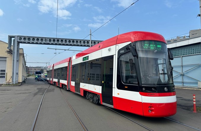 Brno z tramwajem z najnowszej partii od Škody