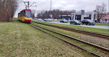 Łódź. Miasto odbetonowuje ulice. Będą nowe zielone torowiska, ale nie prędko