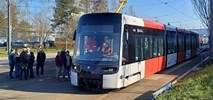 Pierwszy nowy tramwaj Škody na praskich torach