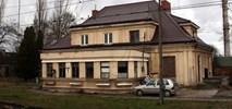 Nieczynne dworce Tarczyn i Puszcza Mariańska trafią do gmin? 