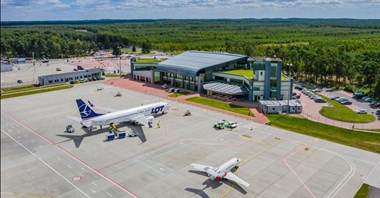Loty Warszawa – Bydgoszcz. 18,5 milionów złotych za „promocję regionu” 