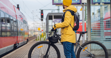 Miliony euro dla Polski na transport. Jak walczyć z ubóstwem komunikacyjnym.