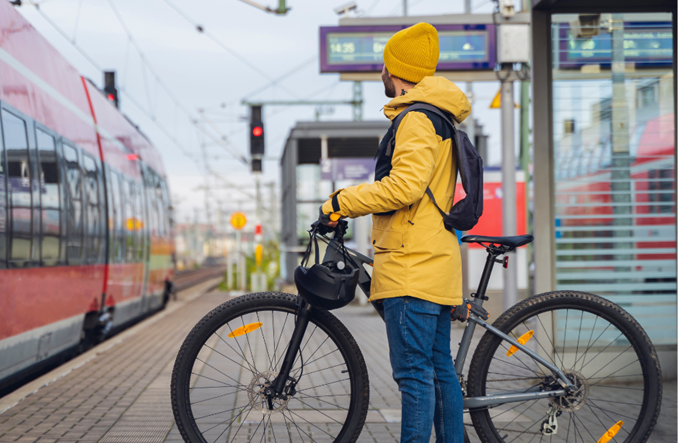 Miliony euro dla Polski na transport. Jak walczyć z ubóstwem komunikacyjnym.