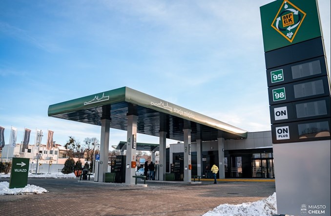 Miejska Stacja Paliw w Chełmie szybko się zwróciła. Ceny paliw w mieście miały znacząco spaść 