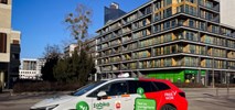 Żabka wprowadza do aplikacji usługi transportowe - tego oczekują klienci