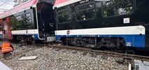 Utrudnienia na linii WKD – wykolejenie pociągu i komunikacja zastępcza