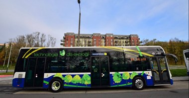 Kraków kupuje następe eletryczne Irizary