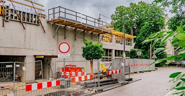 Łódź. Jak przebiega budowa parkingów wielopoziomowych? [zdjęcia]  