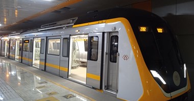 Metro dotarło do Tadż Mahal