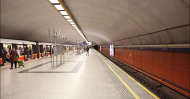 Metro Warszawskie po pożarze - Racławicka wróci jeszcze w tym tygodniu