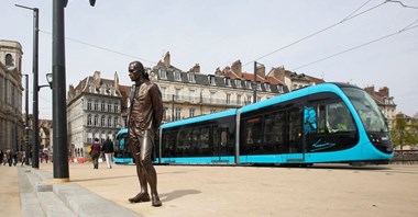 CAF z kontraktem tramwajowym dla Grenoble