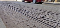 Łódź. Ulica Cmentarna do naprawy, tramwaje MPK na objazdach