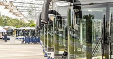 Więcej kobiet za kierownicą MPK Kraków, są też obcokrajowcy