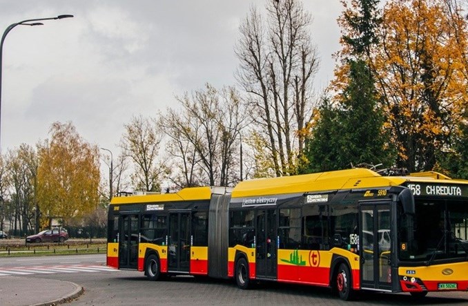 Solaris znów wybrany. Czy Warszawa wreszcie kupi elektryczne przegubowce?