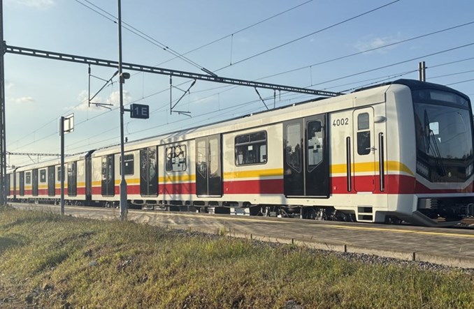Pierwszy pociąg metra Škody dla Sofii rozpoczyna testy