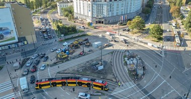 Tramwajowe puzzle na pl. Zawiszy już ułożone