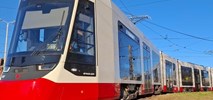 Halle (Saale) z pierwszym nowym tramwajem Tina w ruchu 