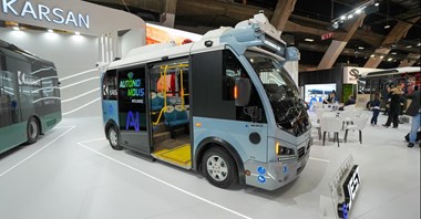 Autonomiczny e-JEST – nowa era Karsana na Busworld 2025