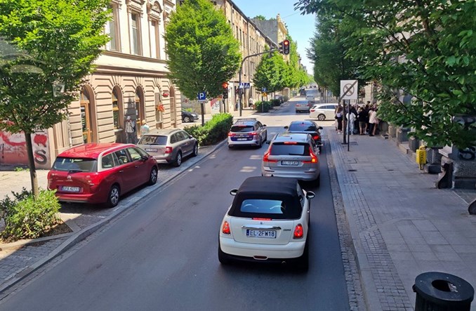 Łódź. Blisko rok po konsultacjach nowych buspasów - raport trafia do szuflady