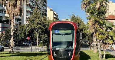 Nicea. Tramwaj efektywnym środkiem transportu 