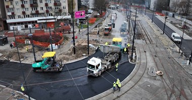 Warszawa. Tramwaje i samochody na Mikołajki powrócą na ulicę Banacha