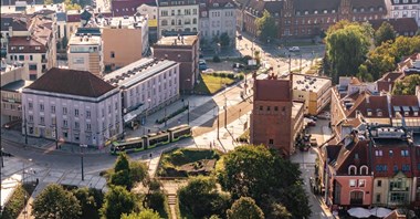 Olsztyn z ofertami na przebudowę placu przed Wysoką Bramą