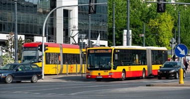Warszawa dokłada do komunikacji, inne miasta podnoszą ceny biletów