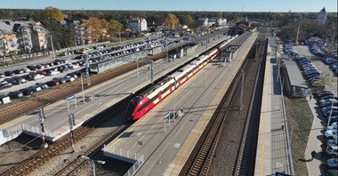 ZTM Warszawa: Większa częstotliwość 521 na czas zamknięcia kolei do Otwocka 