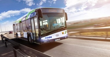 Posiadacze Karty Tomaszowianina podróżują w swoim mieście bezpłatnie