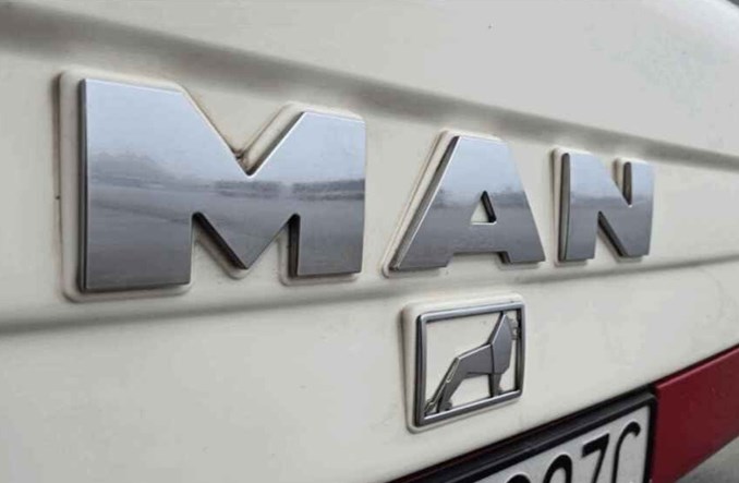 Opole wybiera Mana i dopłaci do elektryków