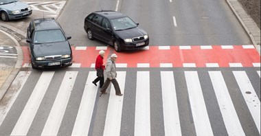 BRD w Warszawie. Naprawiono połowę najniebezpieczniejszych przejść, na kolejnych 127 zmiany w trakcie