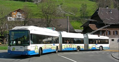 25-metrowe trolejbusy ze Szwajcarii do Ukrainy