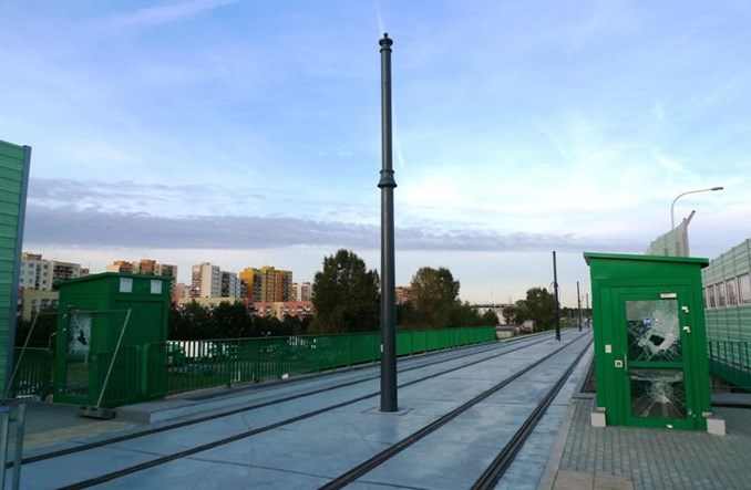 Warszawa: Dyrektor ZTM-u broni tramwaju na Moście Północnym 