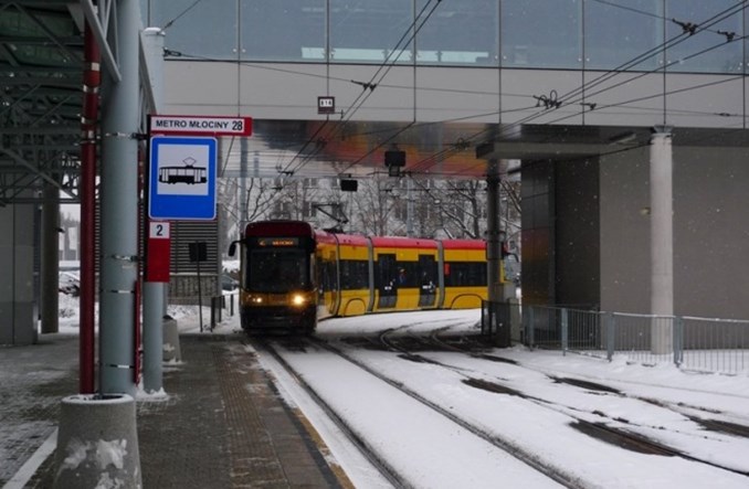 Warszawa: Dwójka przez Most Północny tylko w szczycie 