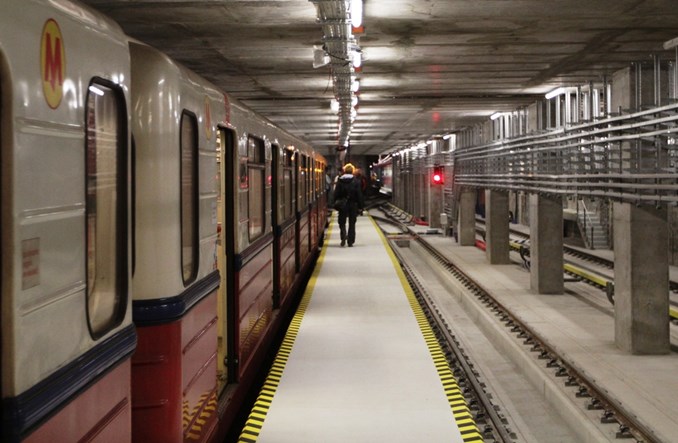 Metro: Przejazd składu rosyjskiego za nami, skrajnia w porządku