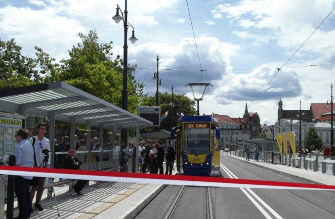 Toruń: Tramwaje dojeżdżają już na Bielany i do UMK