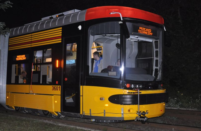 Tramwaje Warszawskie z umową na kolejne pięć Jazzów Duo