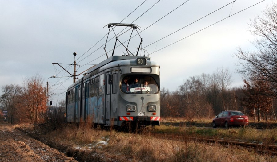 Łódzki Tramwaj Metropolitalny: Wciąż bez planu obniżenia kosztów Łódzki Tramwaj Metropolitalny: Wciąż bez planu obniżenia kosztów