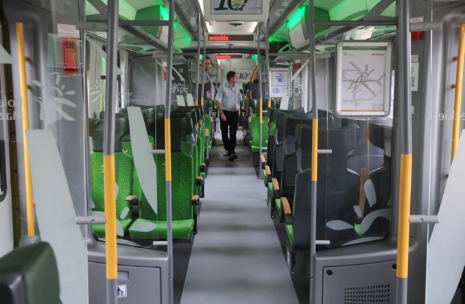 Kolejami Mazowieckimi po Warszawie na każdym bilecie. Kiedy?