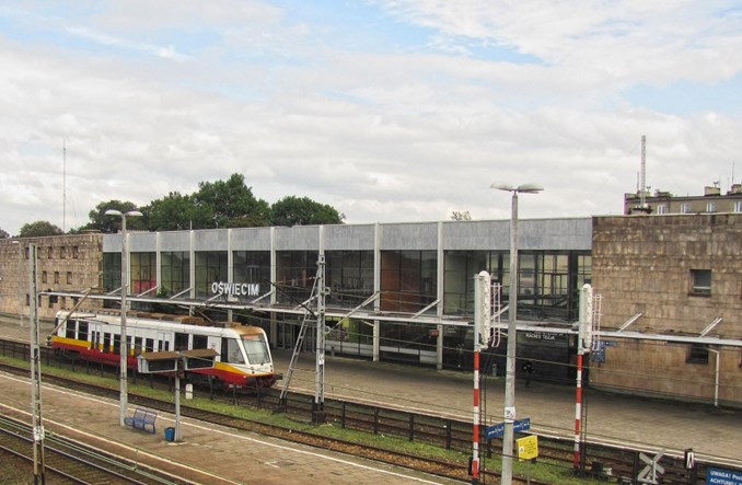 Oświęcim z jedną, częściową ofertą na autobusy
