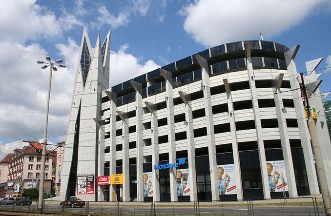 Czy uwolnienie stawek uporządkuje parkowanie?