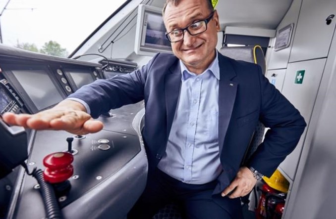 Były prezes Kolei Dolnośląskich na ratunek słupskiemu PKS-owi