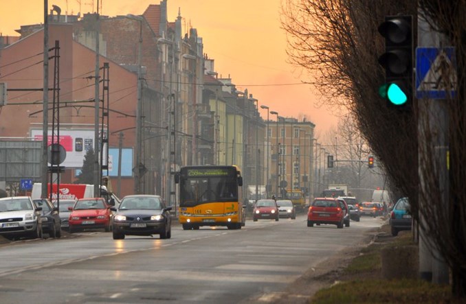 Czy zalecenia antycovidowe PAN stygmatyzują transport publiczny? 