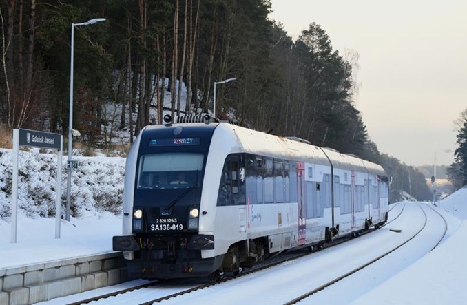 Sześć wariantów budowy trasy kolei aglomeracyjnej na północ Gdyni