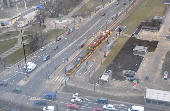 Warszawa: Walczą o naziemne przejście na Andersa